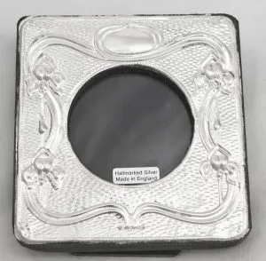 High Field Frames HF9 Small Lillies Art Nouveau Style Photo Frame